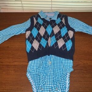 Carter’s Argyle vest and matching plaid onesie- Size 18 M